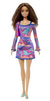 Barbie dukke med krøllet hår og fregner